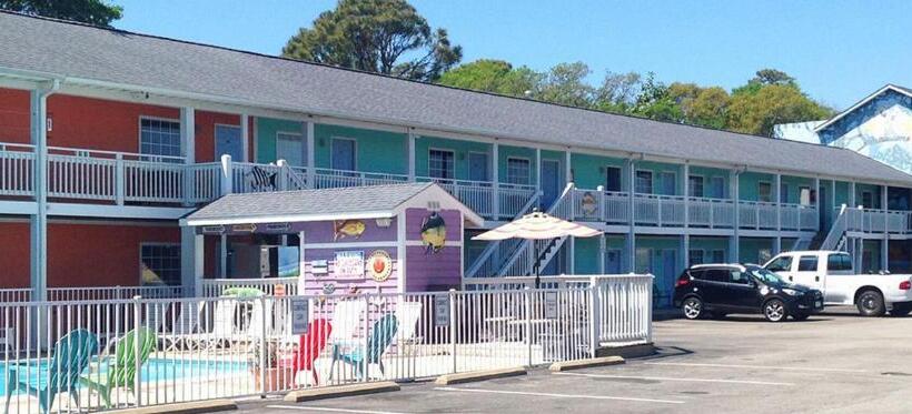 Мотель Pirates Cove