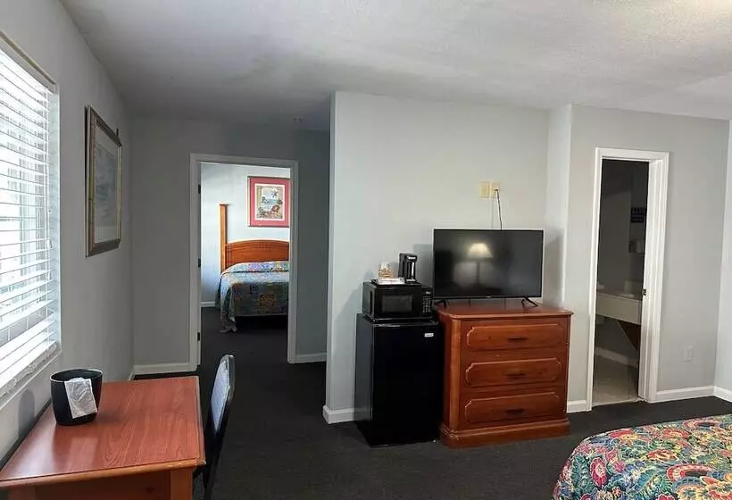 汽车旅馆 Pirates Cove