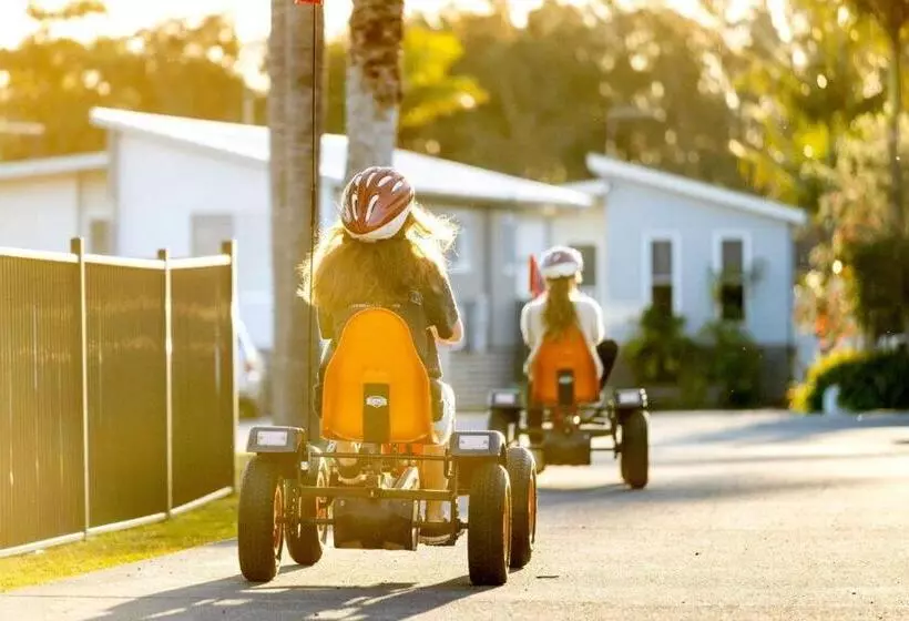 리조트 Lakeside Forster Holiday Park And Village