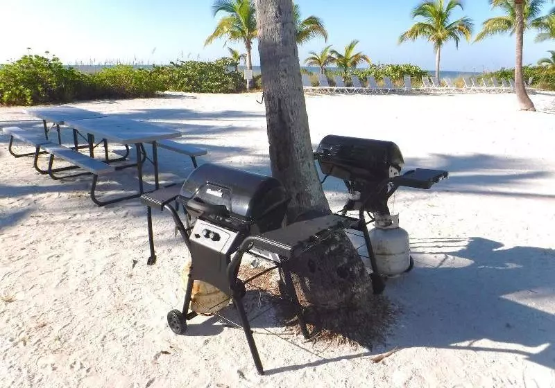 Kurort Waterside Inn On The Beach