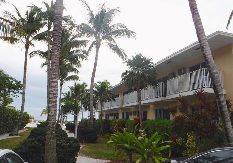 منتجع Waterside Inn On The Beach