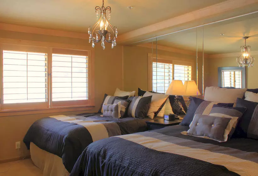 The Lodge At The Mountain Village By All Seasons Resort Lodging