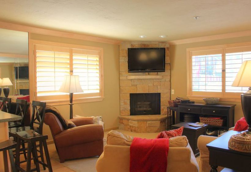 The Lodge At The Mountain Village By All Seasons Resort Lodging