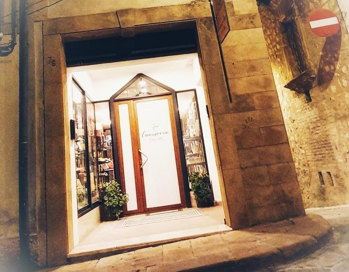 مبيت وإفطار Camurria