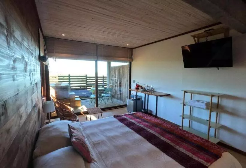 تختخواب و صبحانه Esfera Pichilemu   Lodge