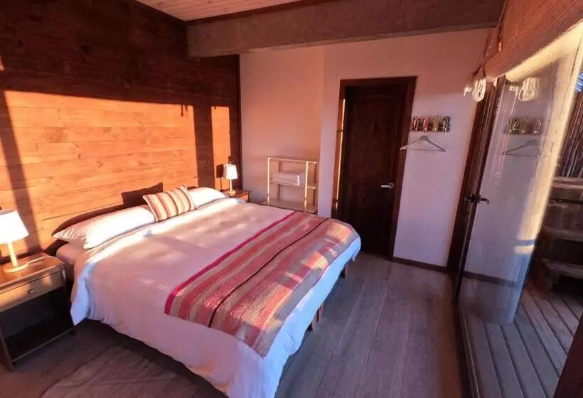 تختخواب و صبحانه Esfera Pichilemu   Lodge