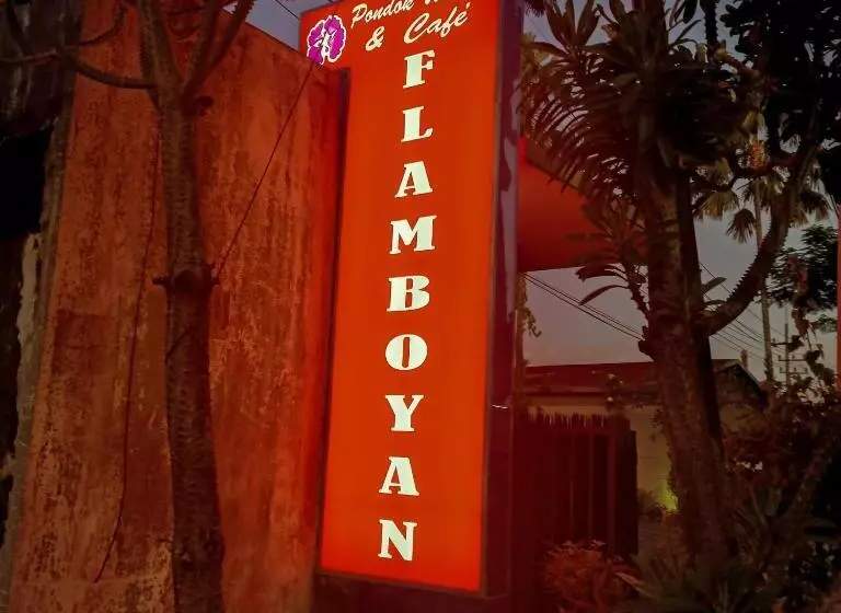 Hotel Flamboyan