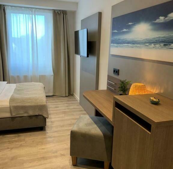 هتل Gästehaus Freches Perlhuhn