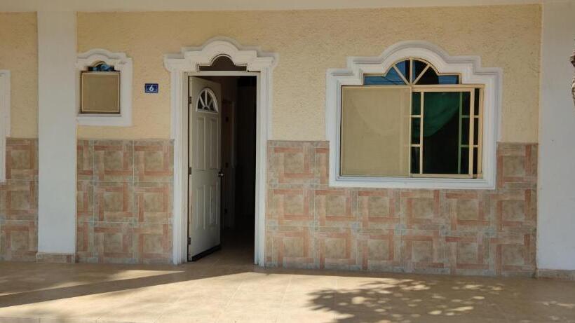 فندق Las Cúpulas