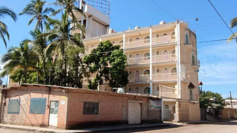 Hotelli Las Cúpulas