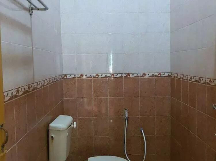 Hotelli Oyo 90404  Z Dirgahayu 313