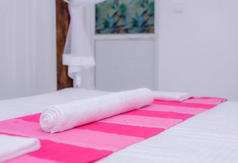 فندق Scenery River Star