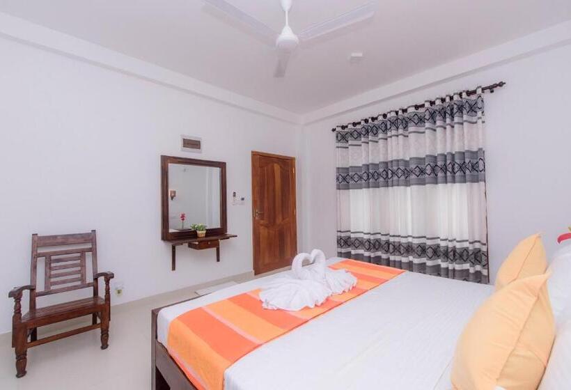 酒店 Scenery River Star