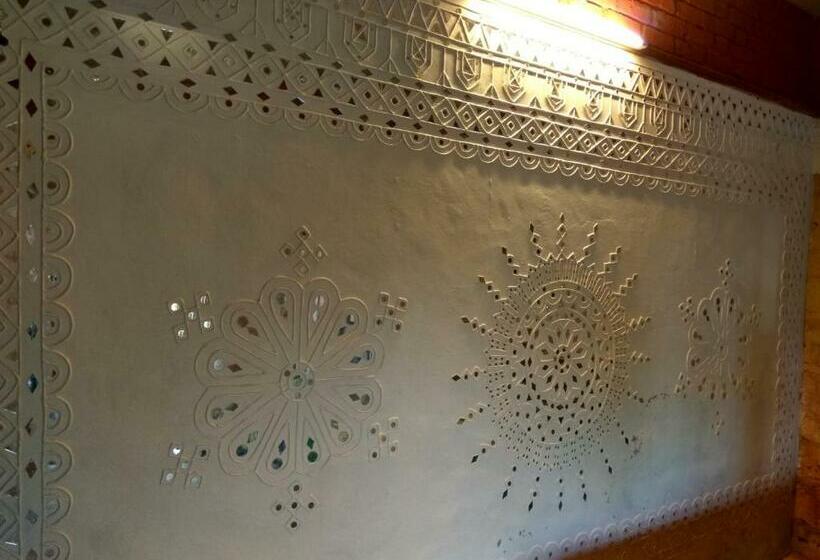 בית מלון כפרי Shilpgram