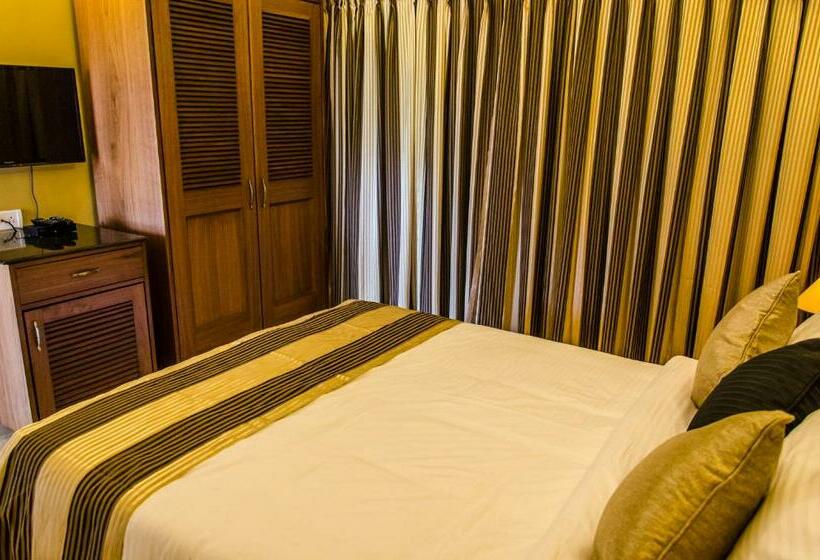 בית מלון כפרי Sol Fiesta By Himalya