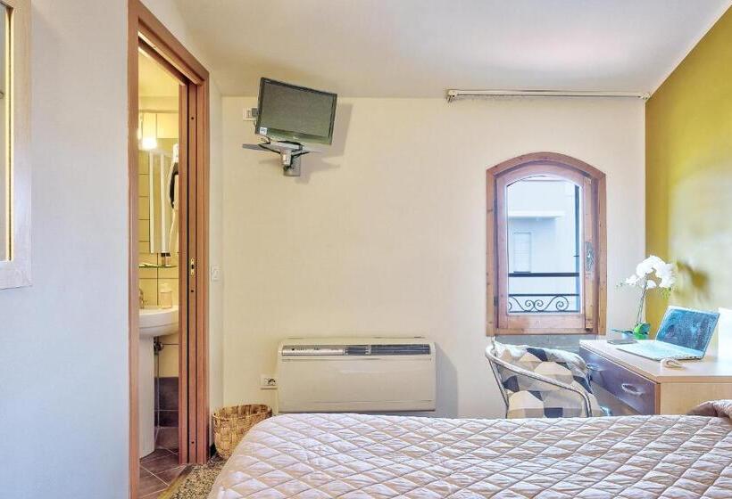 פנסיון Affittacamere De’ Cappuccini