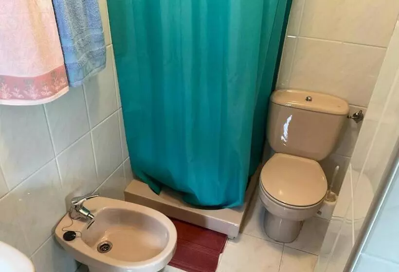 پانسیون Residencia Universidad