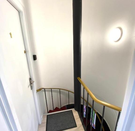 ベッドアンドブレックファースト Chambre & Salle De Bain Privée   Lv 33