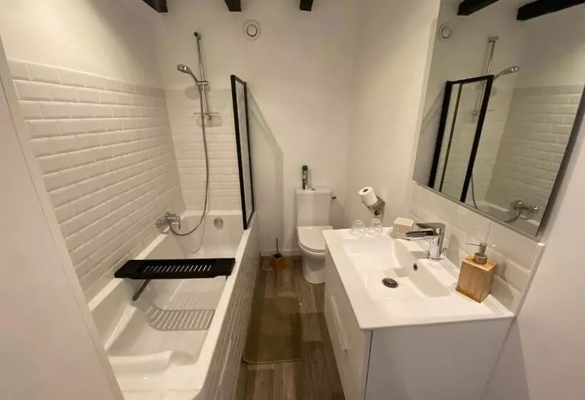 ベッドアンドブレックファースト Chambre & Salle De Bain Privée   Lv 33
