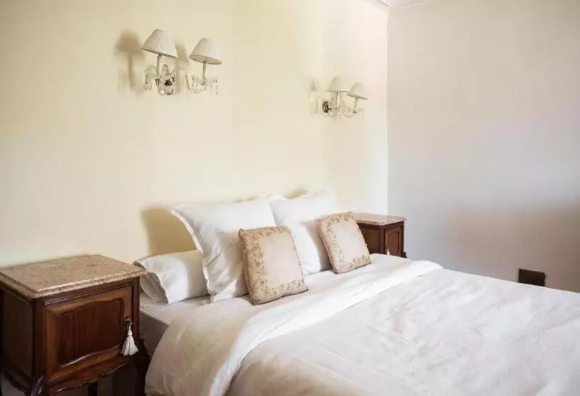 Aamiaismajoitus (B&B) Château Armand Heitz   Domaine Armand Heitz