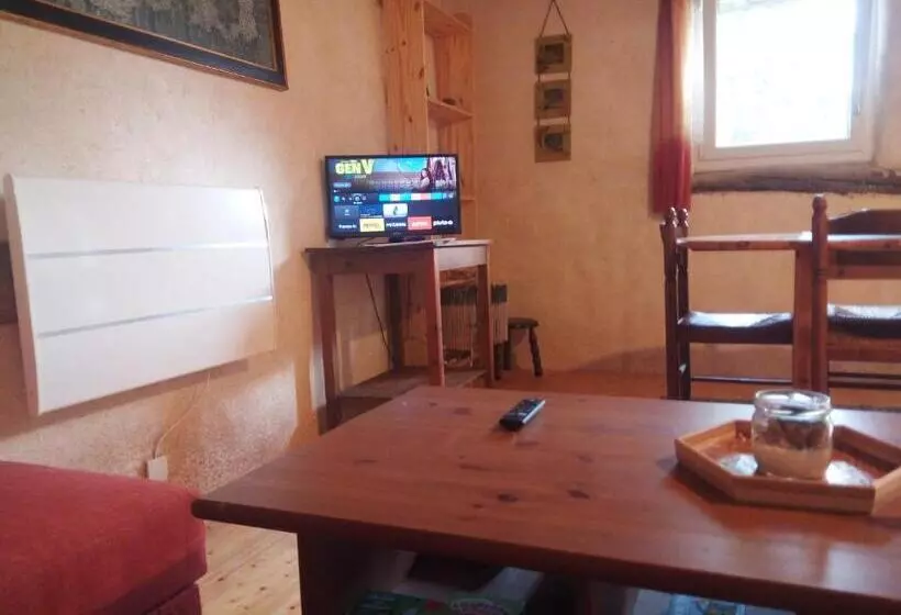 Aamiaismajoitus (B&B) Le Jardin Enchanteur, Chaleureuse Maison D Hôtes éco Responsable, Calme Et Accueillante