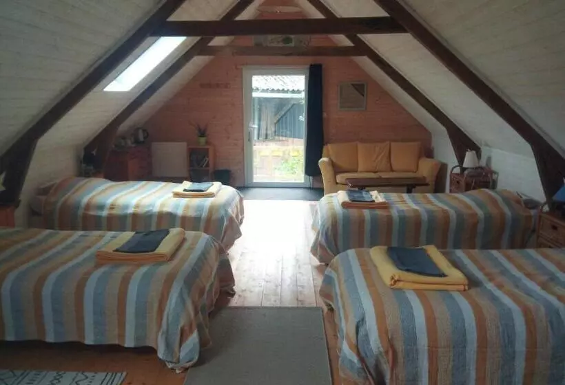 Aamiaismajoitus (B&B) Le Jardin Enchanteur, Chaleureuse Maison D Hôtes éco Responsable, Calme Et Accueillante