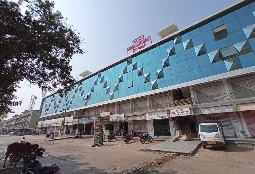 ホテル Mansarovar,vadodara