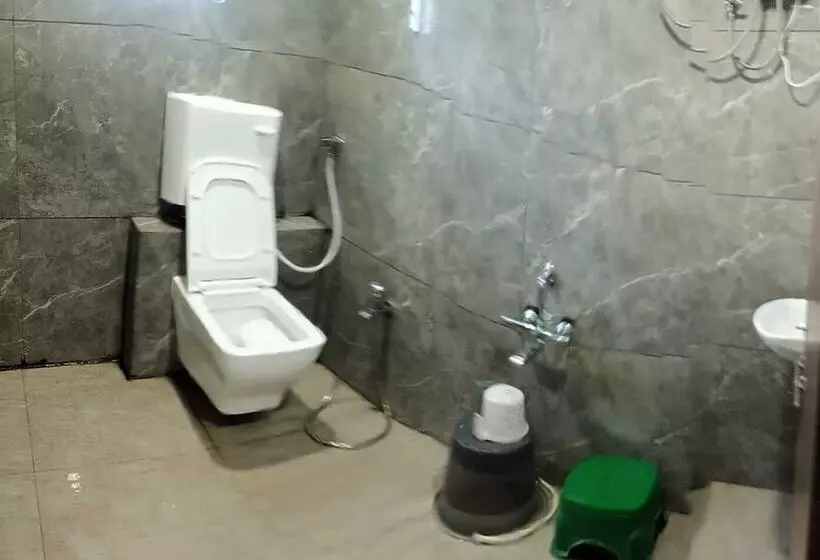 ホテル Mansarovar,vadodara