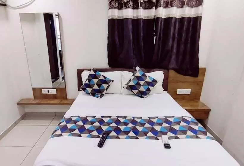 ホテル Mansarovar,vadodara