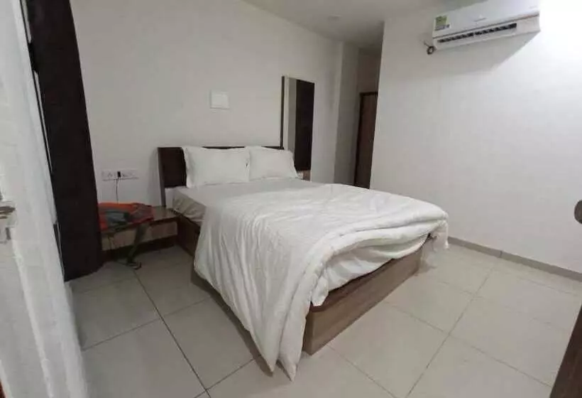 ホテル Mansarovar,vadodara