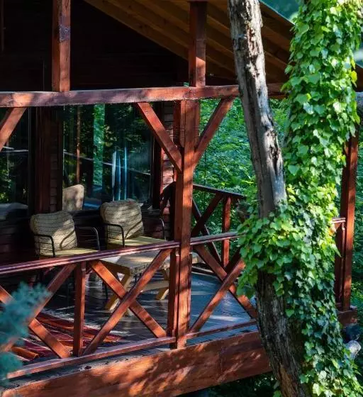 Hotelli The Canyon Kartepe And Restoran