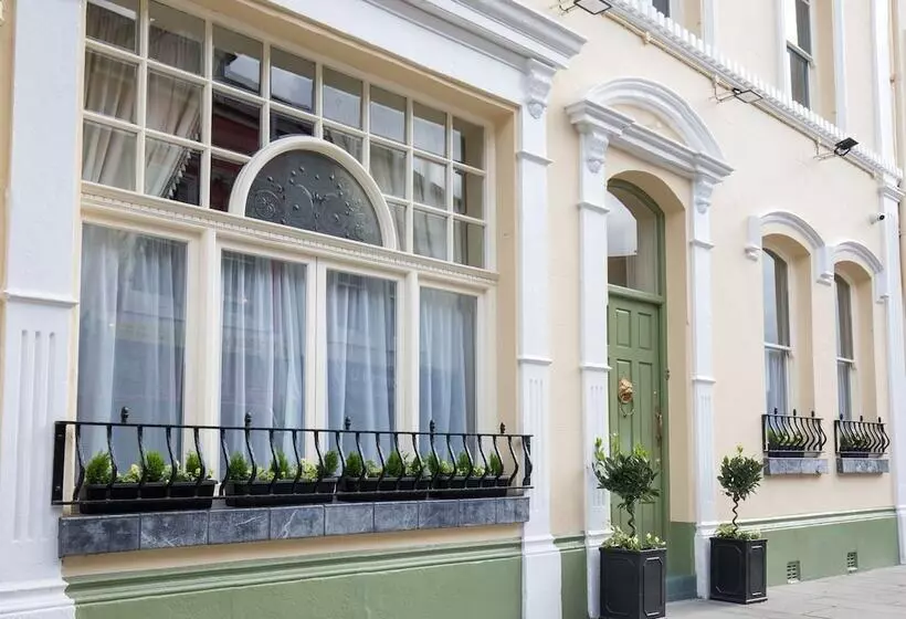 Hotelli The Tiger Inn