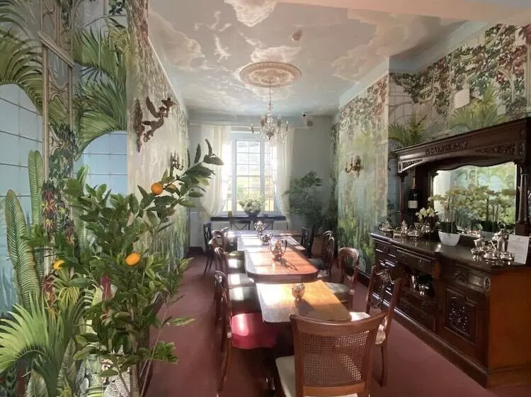 Hotelli The Tiger Inn