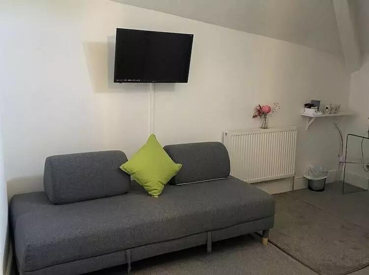 Hotelli The Tiger Inn