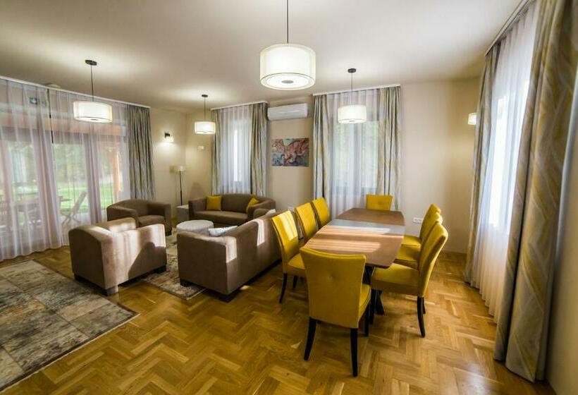 膳宿费 Haracsi Vendégház