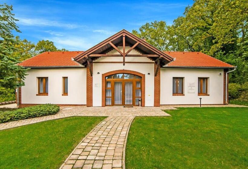 膳宿费 Haracsi Vendégház