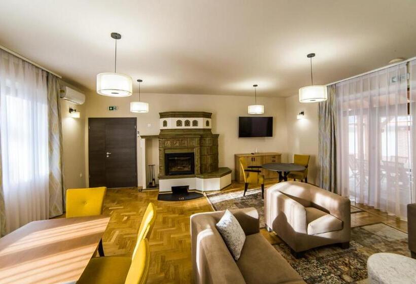 膳宿费 Haracsi Vendégház