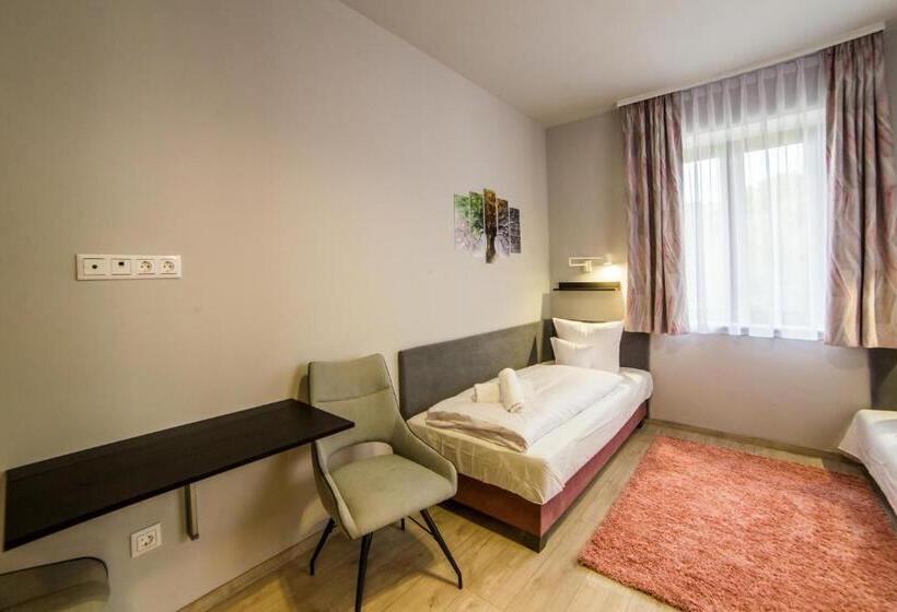 膳宿费 Haracsi Vendégház