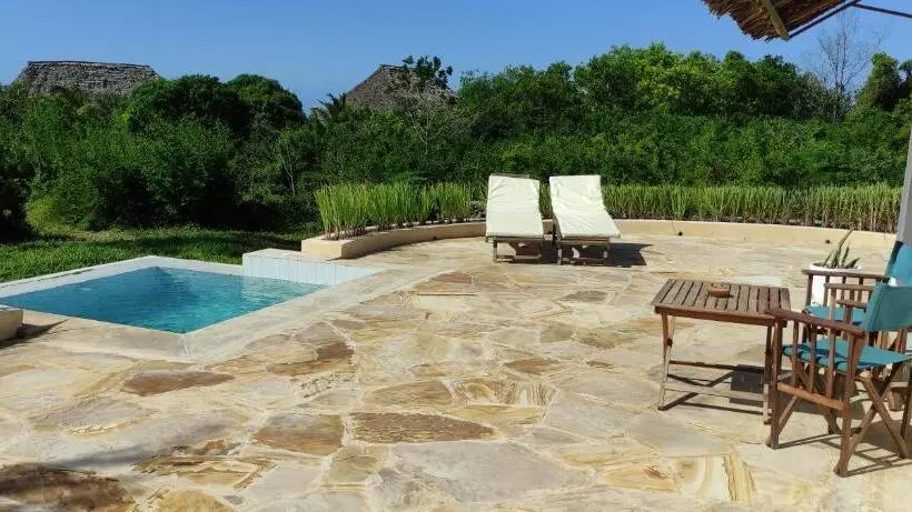 Lomakeskus Amani Villas Nature Retreat