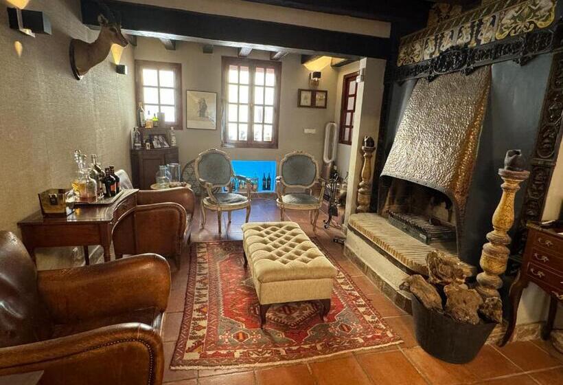 Aamiaismajoitus (B&B) Barri Antic Cambrils