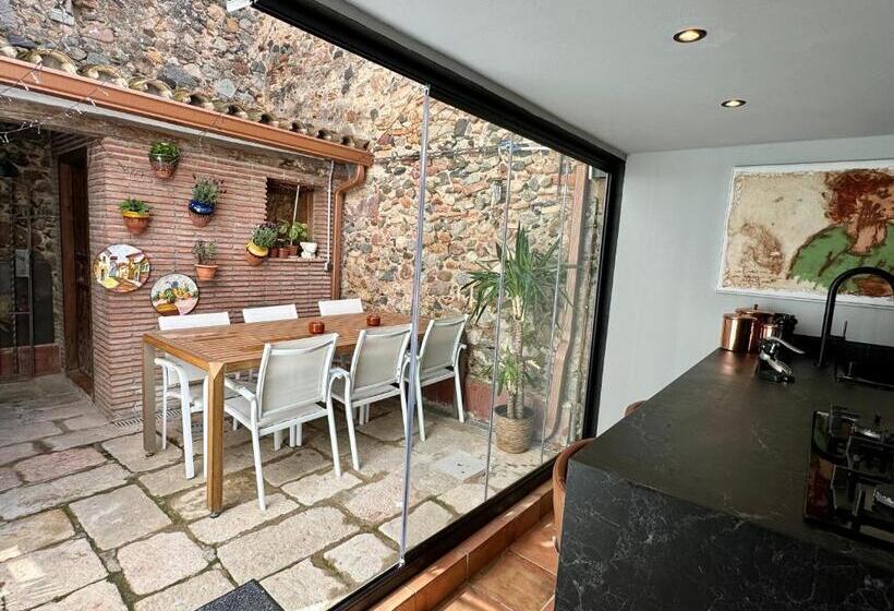 Aamiaismajoitus (B&B) Barri Antic Cambrils