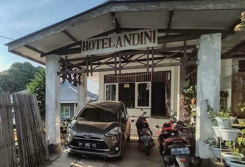 בית מלון כפרי Andini Tanah Grogot