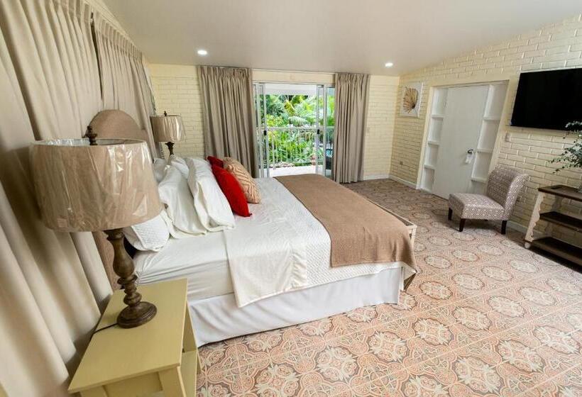 هتل Angeli Gardens Boutique