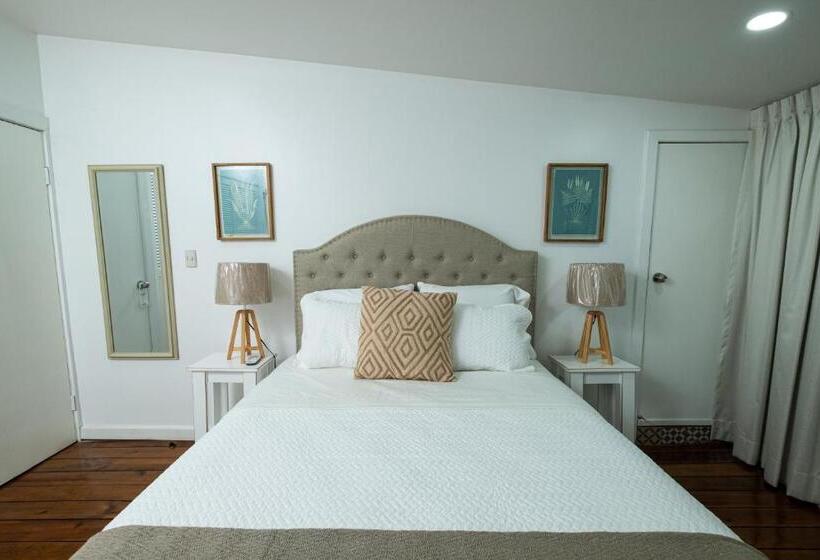 هتل Angeli Gardens Boutique