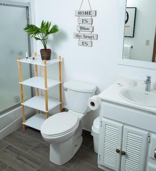 هتل Angeli Gardens Boutique