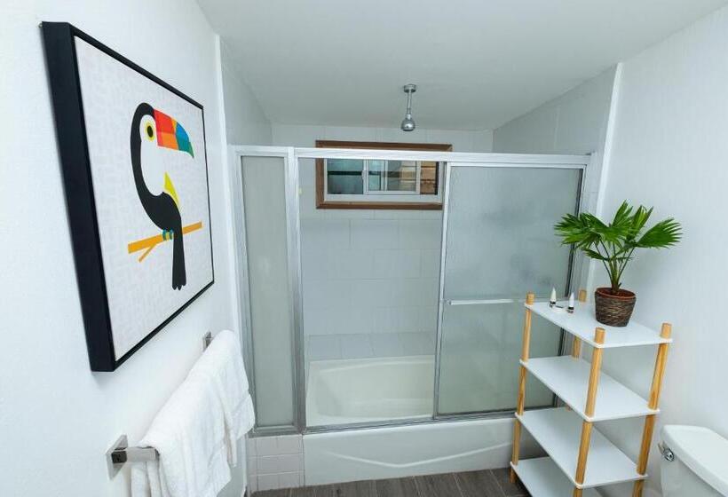 هتل Angeli Gardens Boutique