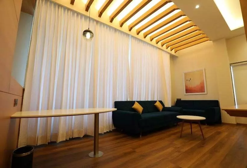 Hotelli Blueivy Anand