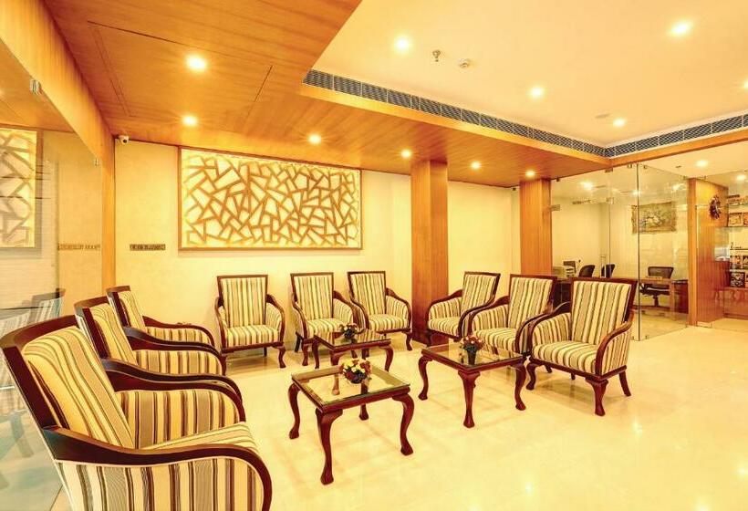 فندق Floral Park