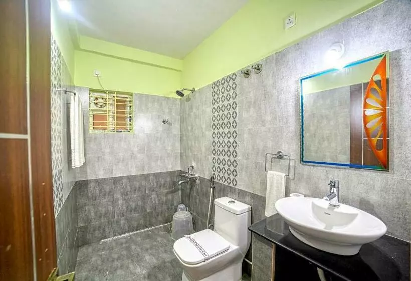 Redkey Inn Hotel Near Bangalore Airport Airport Pickup & Drop Available 24x7
