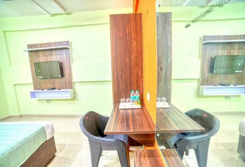 Redkey Inn Hotel Near Bangalore Airport Airport Pickup & Drop Available 24x7